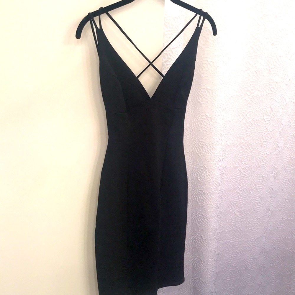 Lulu’s v neck mini dress